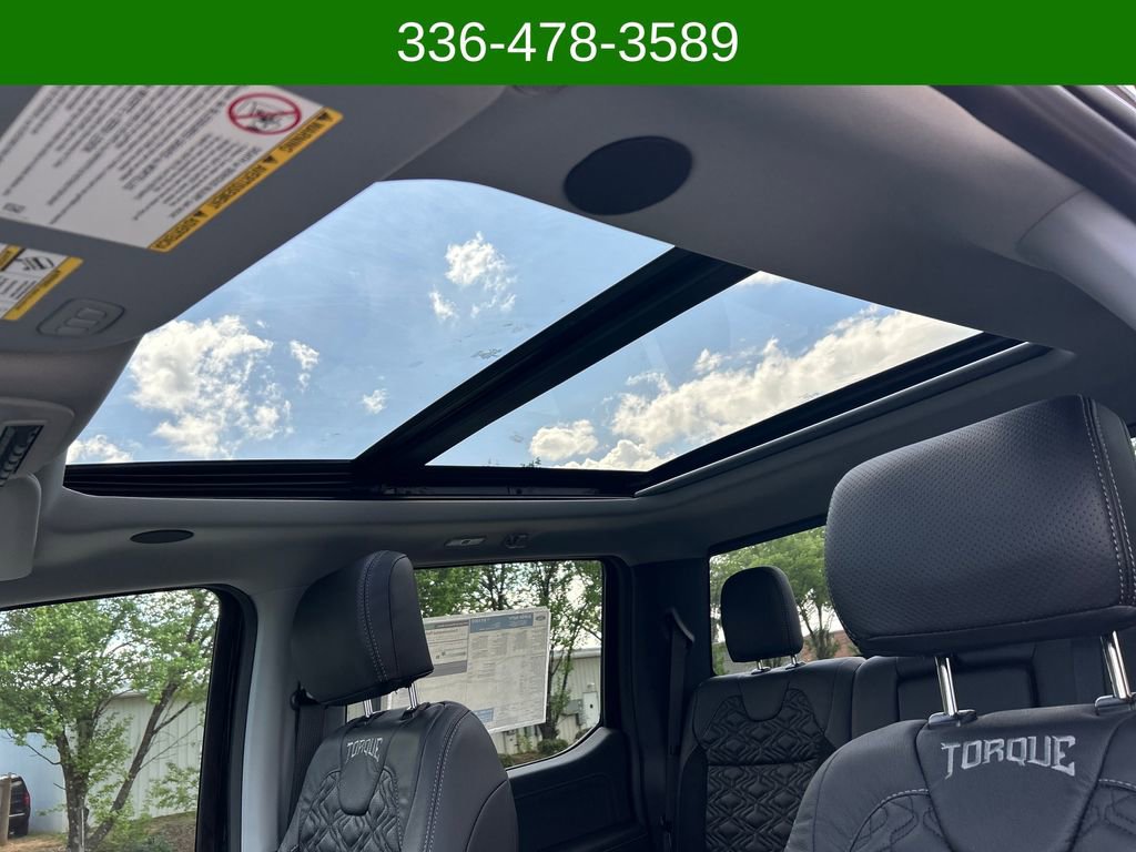 New 2026 Ford F250 Lariat w/ Black Appearance Package image 21