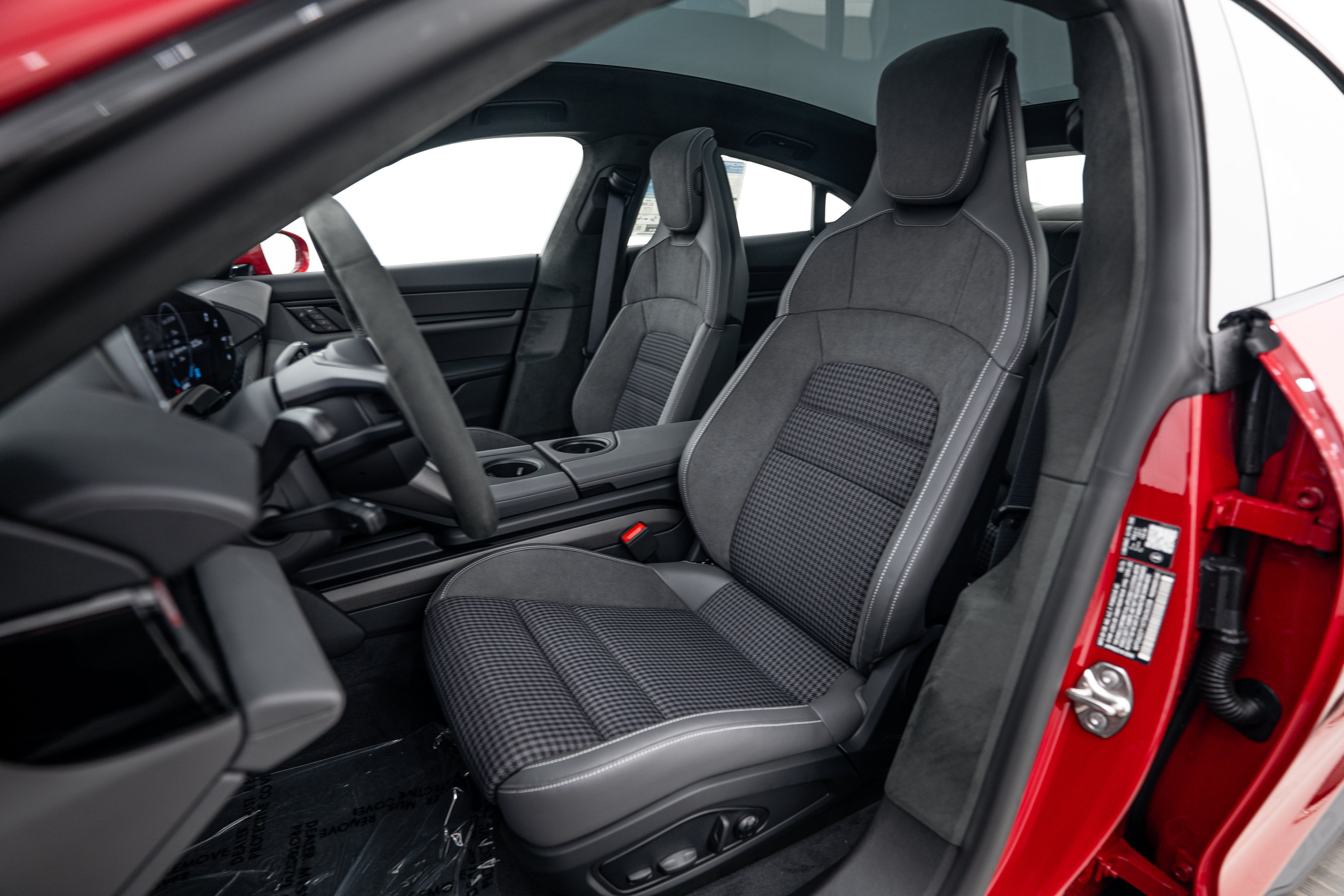 New 2026 Porsche Taycan GTS AWD/4WD image 5