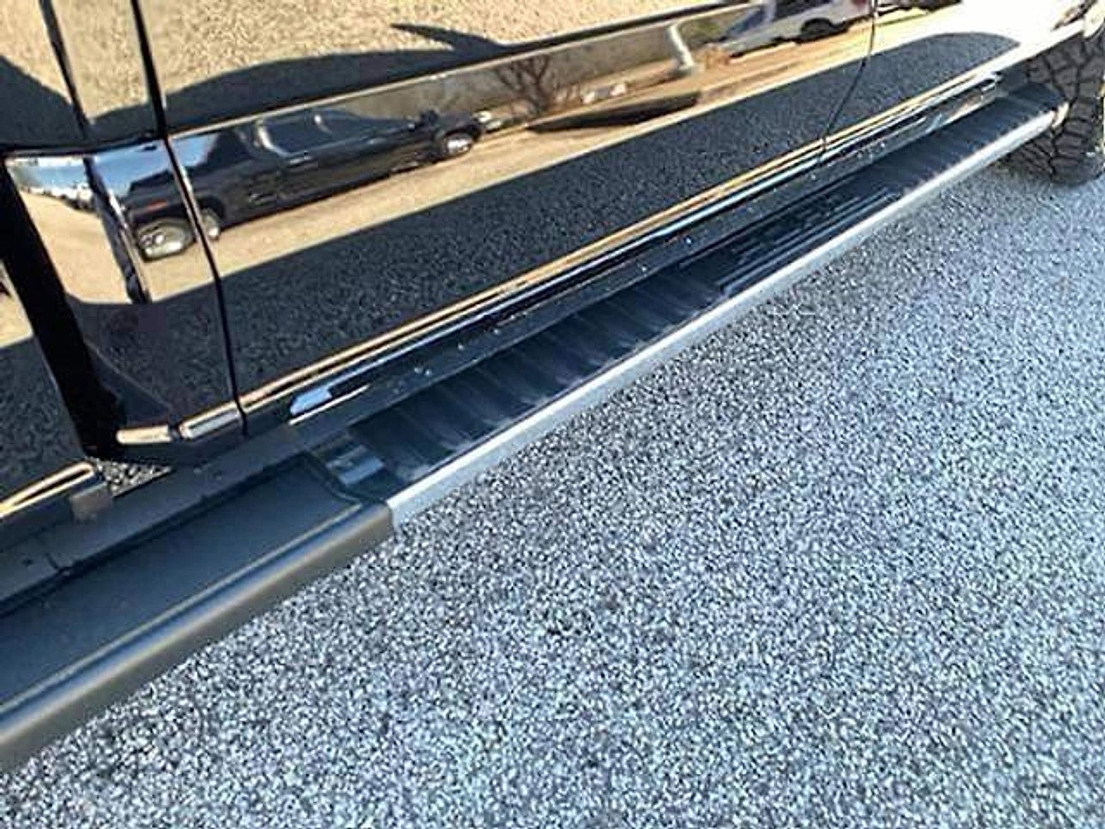 New 2025 Ford F150 Lariat w/ Equipment Group 502A High AWD/4WD image 13