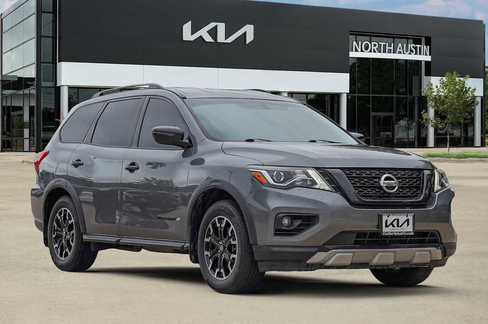 Used 2020 Nissan Pathfinder SV w/ Rock Creek Edition image 8