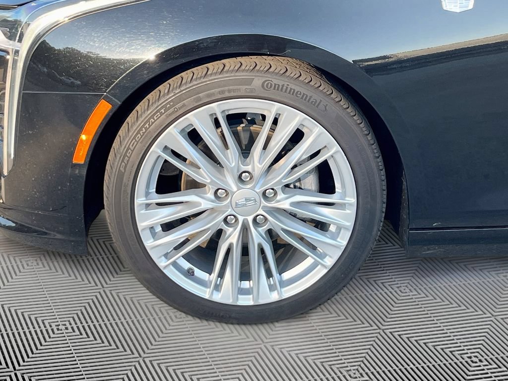 Used 2024 Cadillac CT4 Premium Luxury w/ Climate Package RWD image 11
