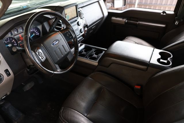 Used 2015 Ford F350 Lariat w/ Chrome Package image 6
