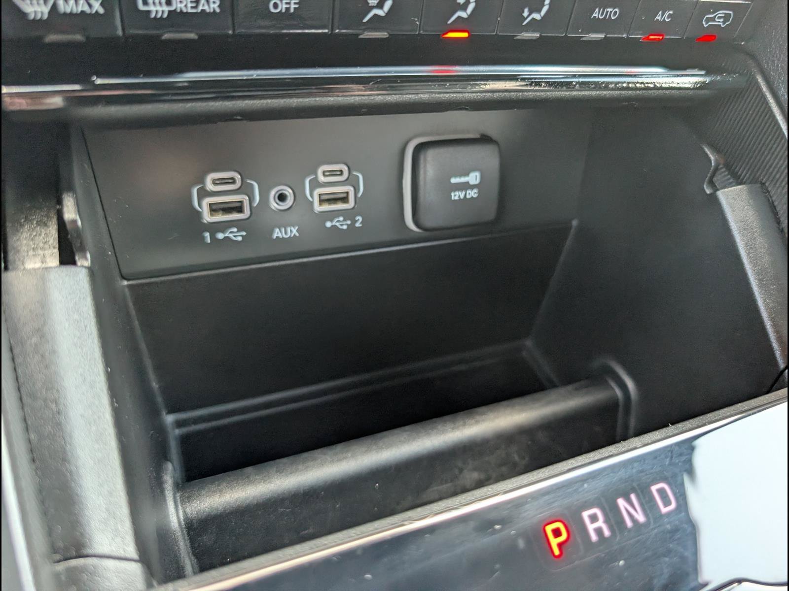 Used 2024 Jeep Grand Cherokee Limited RWD image 21