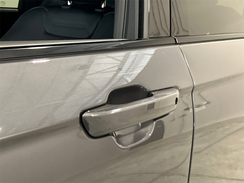 New 2025 Jeep Grand Cherokee Overland w/ Adv Protech Group III image 13