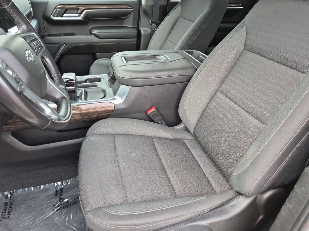 Used 2022 Chevrolet Silverado 1500 RST AWD/4WD image 12
