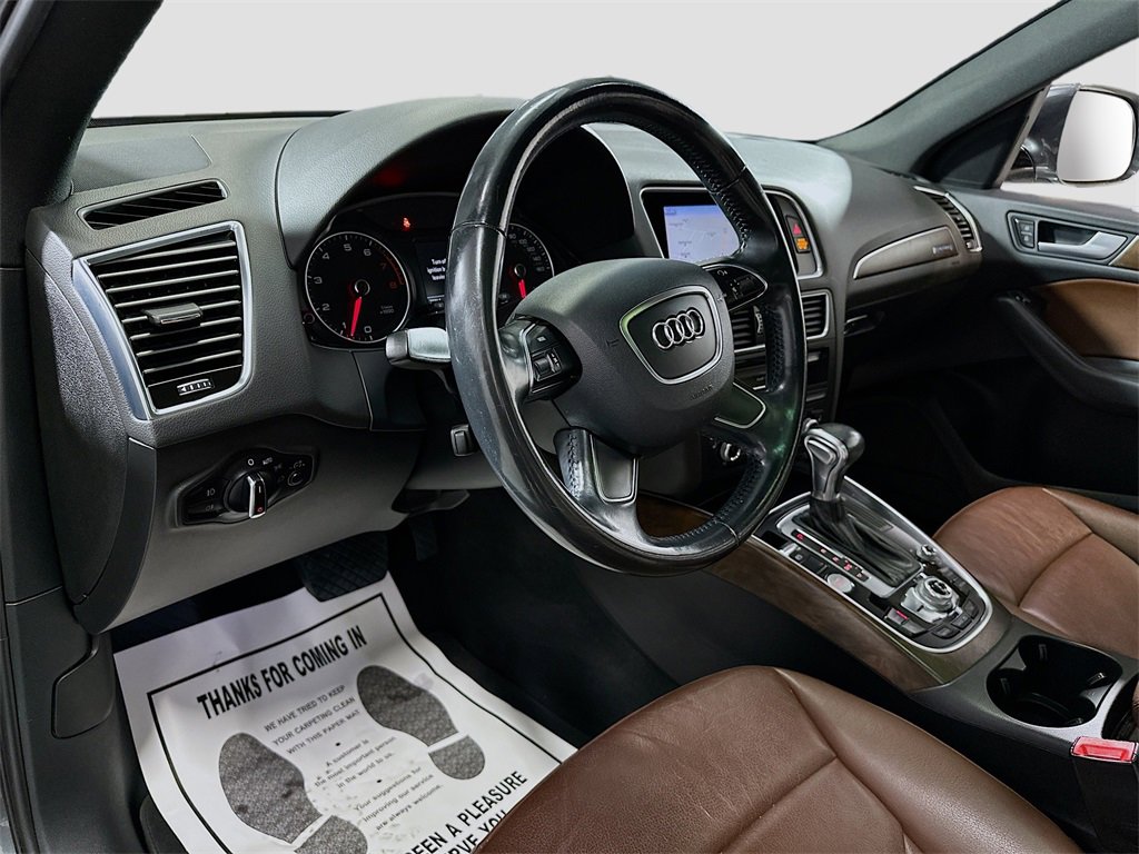 Used 2017 Audi Q5 2.0T Premium image 10