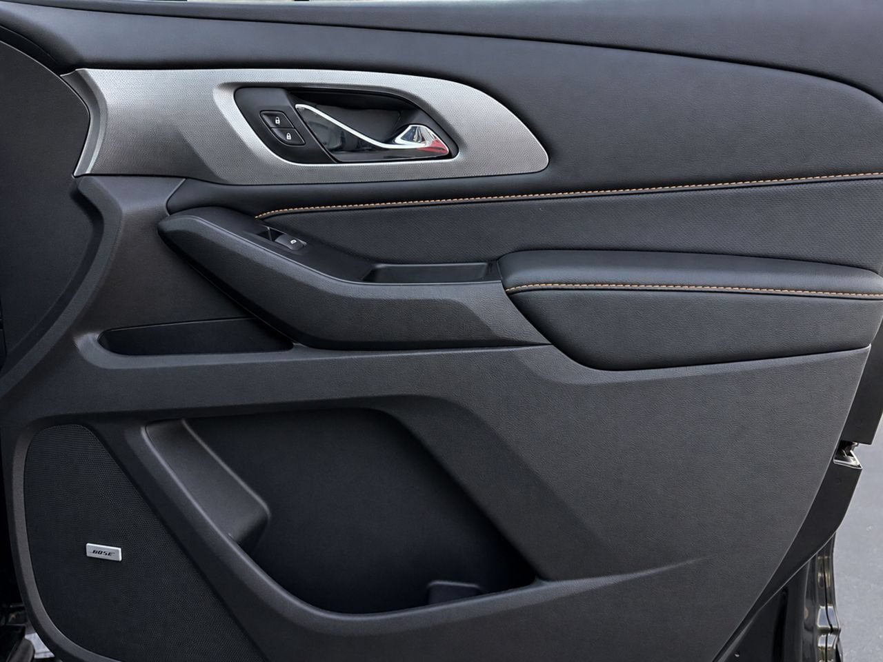 Used 2019 Chevrolet Traverse Premier w/ Redline Edition FWD image 39