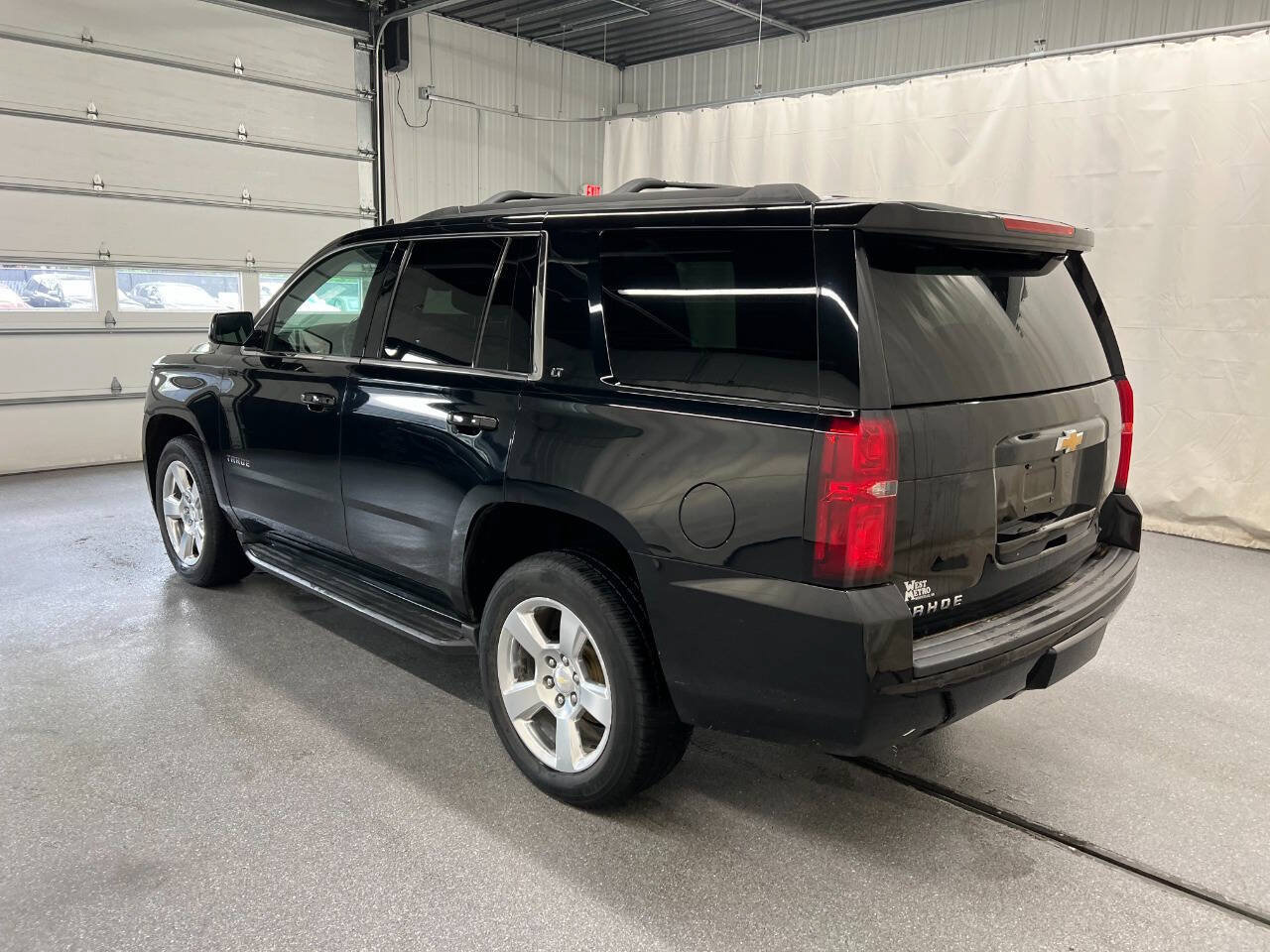Used 2017 Chevrolet Tahoe LT AWD/4WD image 6