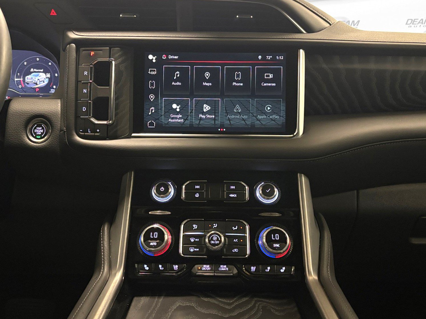 Used 2023 GMC Yukon Denali AWD/4WD image 15
