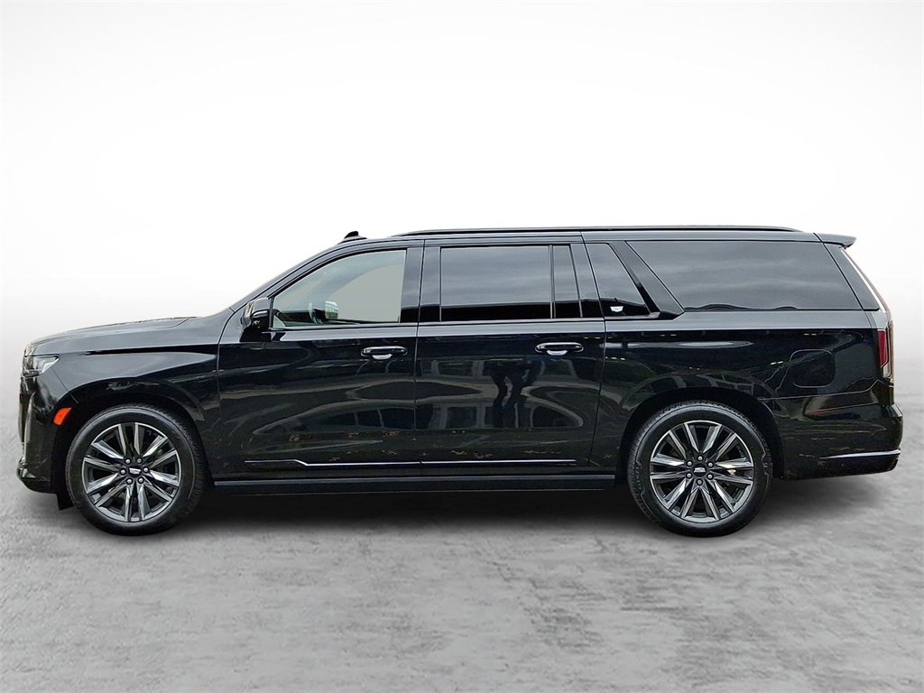 Used 2022 Cadillac Escalade ESV Sport w/ Touring Package image 7