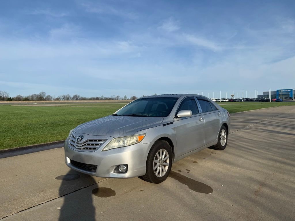 Used 2010 Toyota Camry image 7