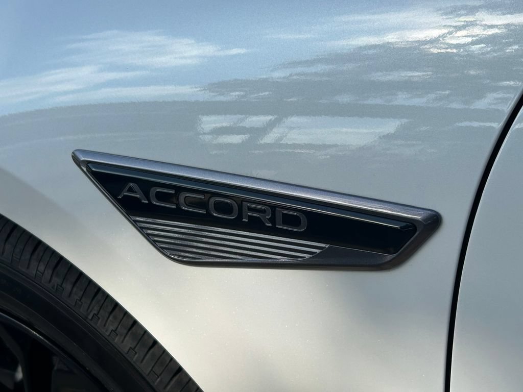 Used 2025 Honda Accord SE image 15