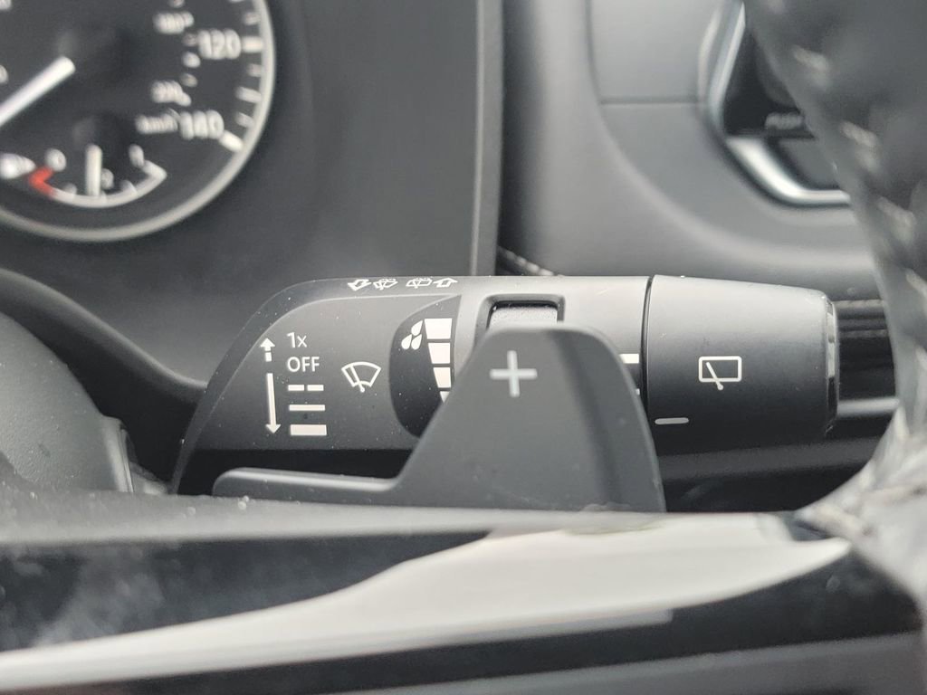 Used 2023 Nissan Rogue SV w/ SV Premium B Package AWD/4WD image 32