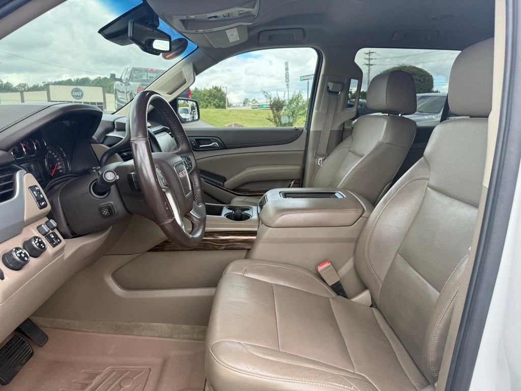 Used 2015 GMC Yukon SLT w/ HD Trailering Package image 16
