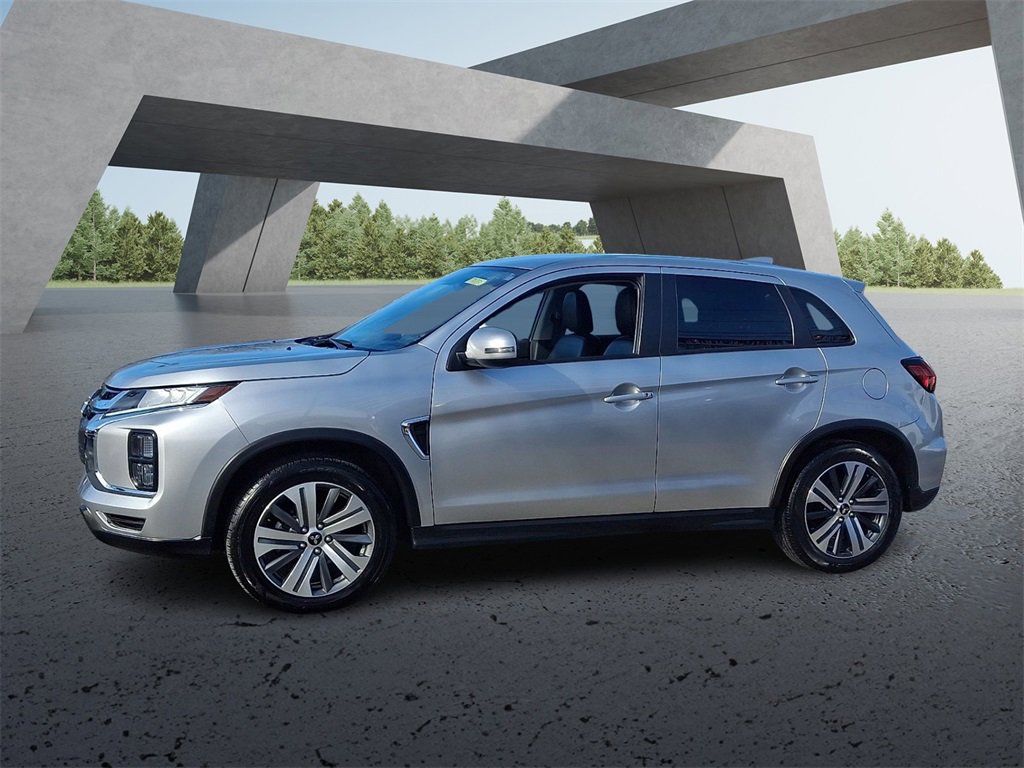 Used 2024 Mitsubishi Outlander Sport SE image 9