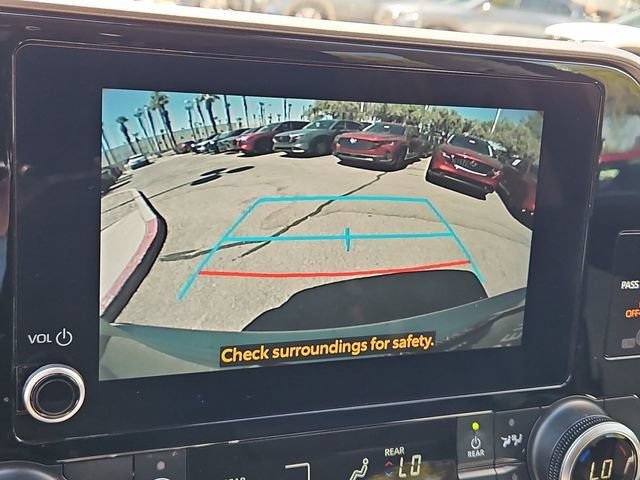 Used 2023 Toyota Highlander LE FWD image 20