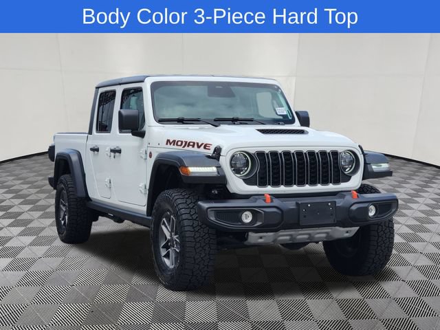 Used 2026 Jeep Gladiator Mojave AWD/4WD image 2