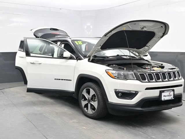 Used 2018 Jeep Compass Latitude w/ Popular Equipment Group AWD/4WD image 56