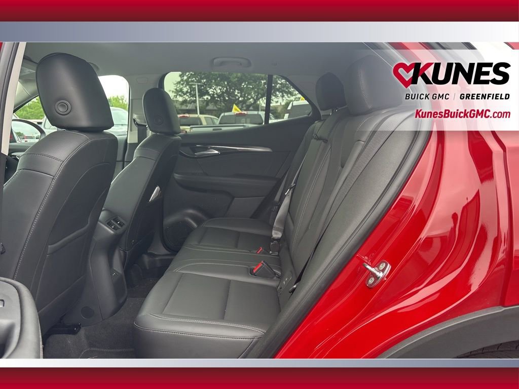New 2025 Buick Envision Preferred image 39