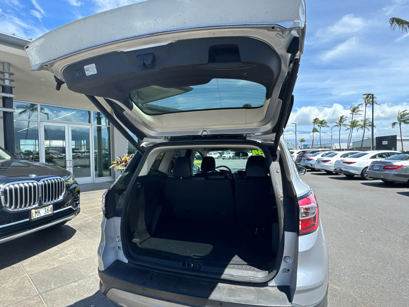 Used 2018 Ford Escape Titanium image 6