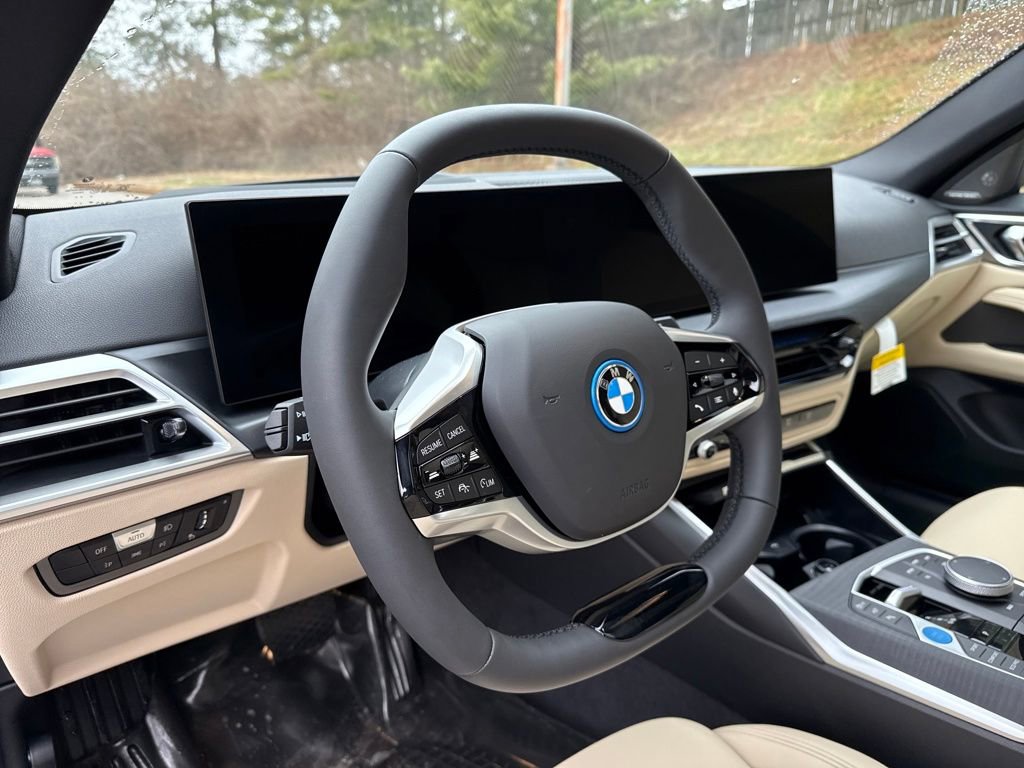 New 2026 BMW i4 xDrive40i AWD/4WD image 13