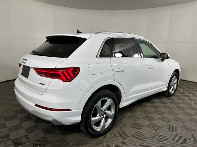 Used 2020 Audi Q3 2.0T Premium image 3