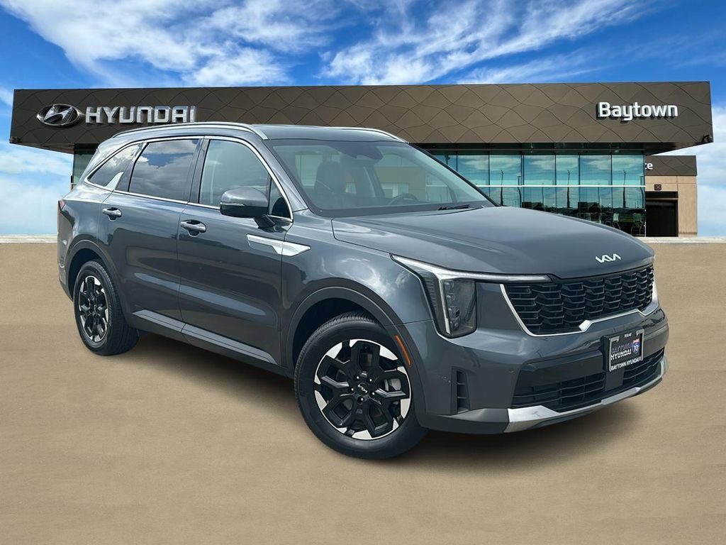 Used 2024 Kia Sorento S FWD image 1