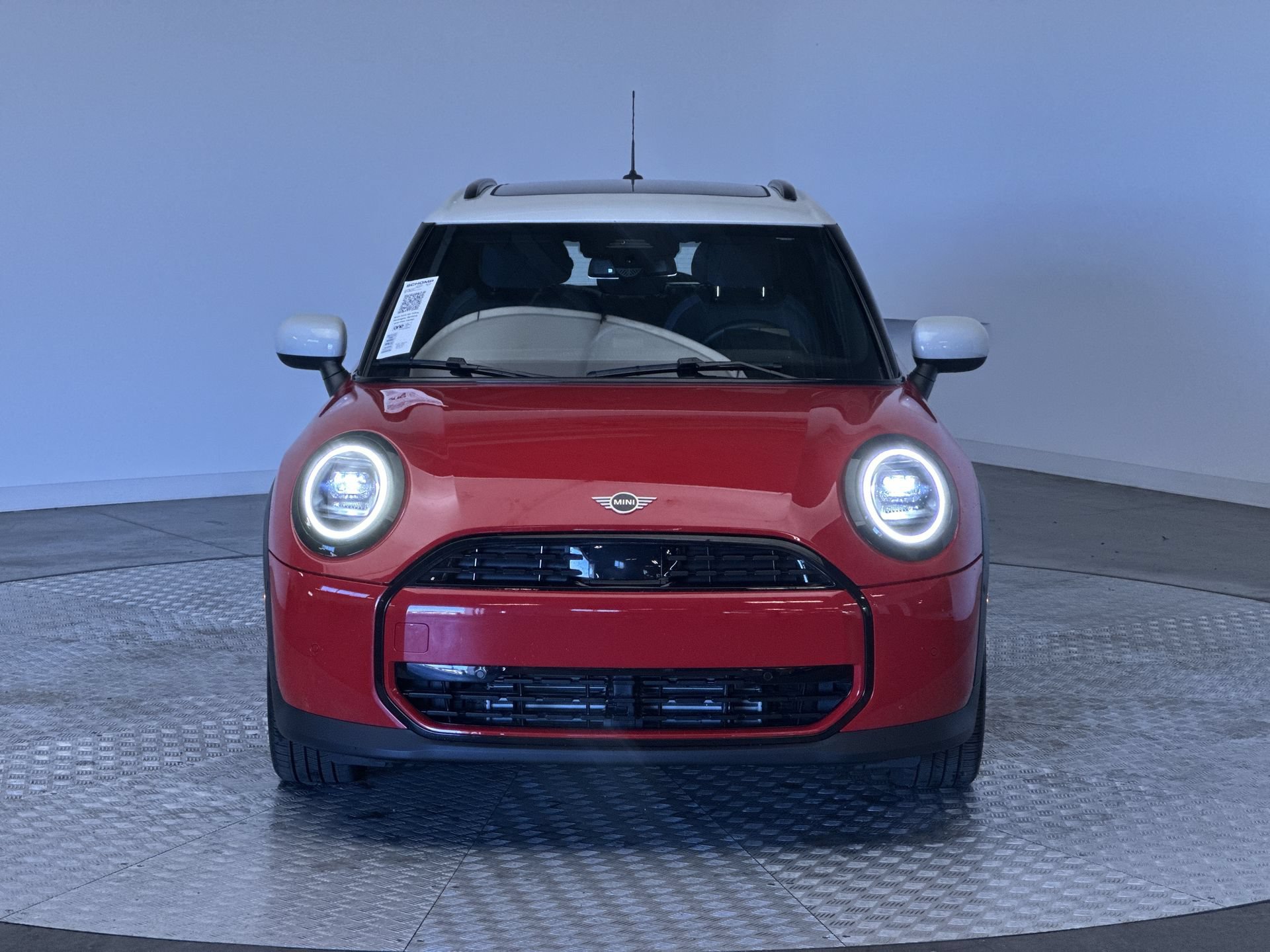 Used 2026 MINI Cooper 4-Door Hardtop FWD image 27