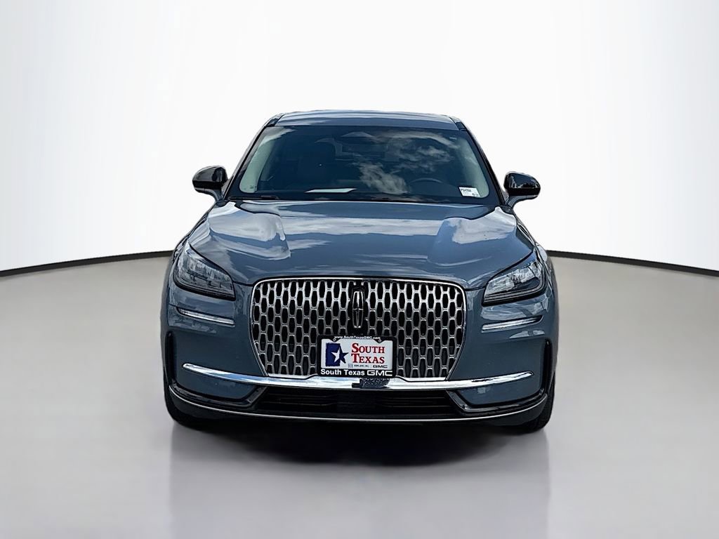 Used 2023 Lincoln Corsair FWD image 2