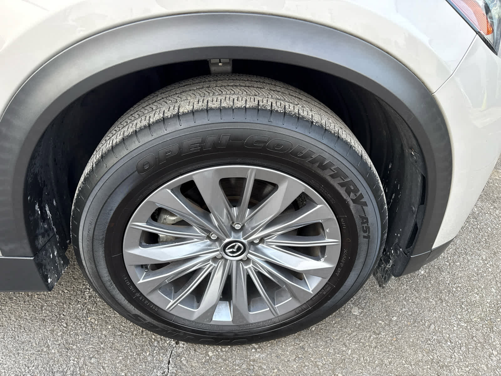 Used 2024 MAZDA CX-90 Plug-In Hybrid w/ Preferred image 8