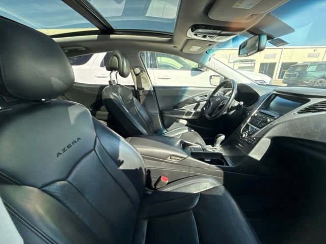 Used 2014 Hyundai Azera Limited w/ Option Group 02 FWD image 5