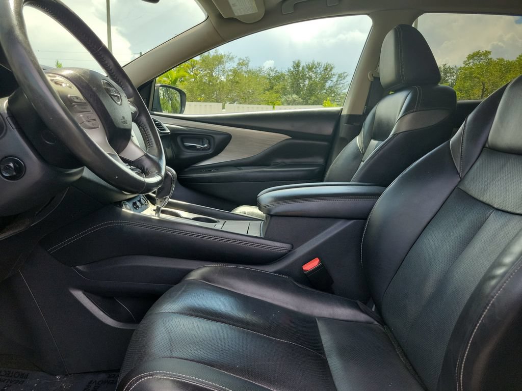 Used 2017 Nissan Murano Platinum w/ Platinum Technology Package FWD image 22