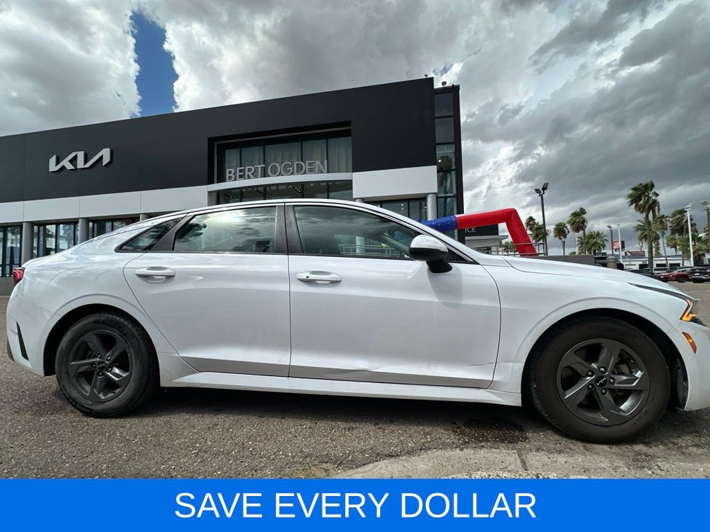Used 2022 Kia K5 LXS FWD image 3
