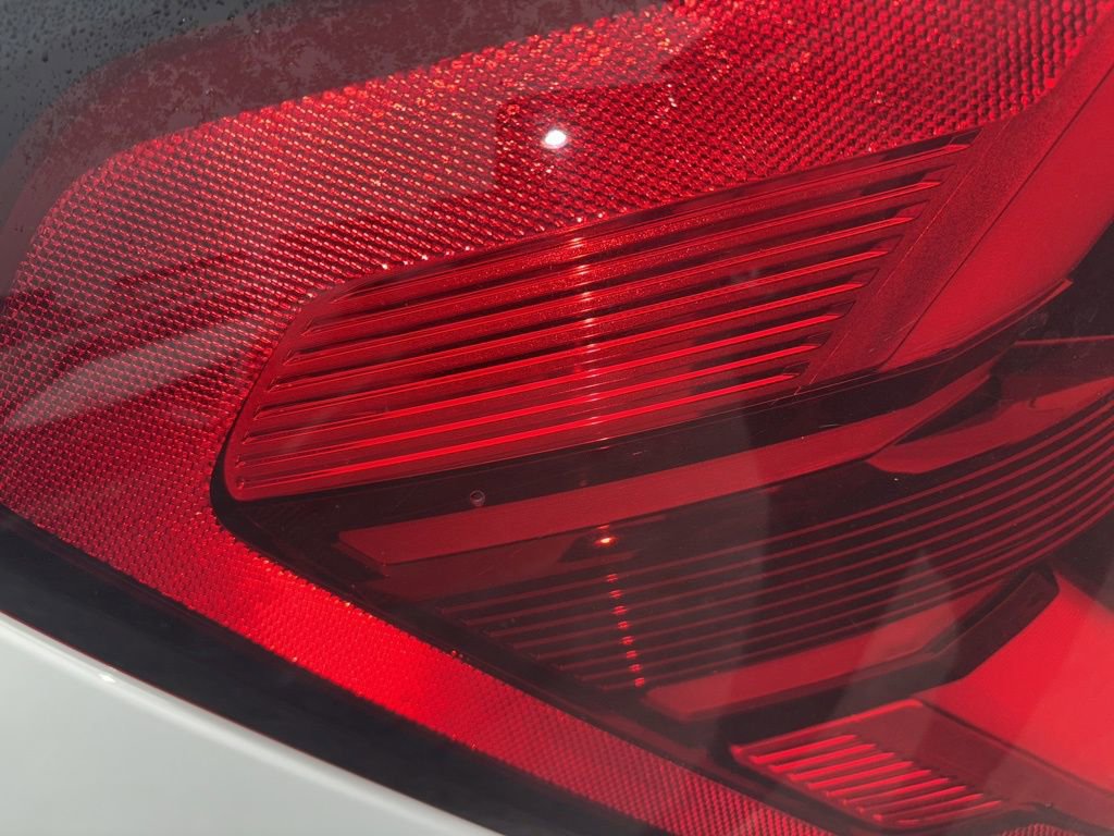 Used 2024 Ford Expedition Limited image 17