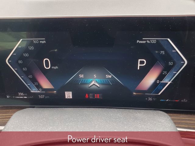 Used 2024 BMW X7 xDrive40i w/ Climate Comfort Package image 23