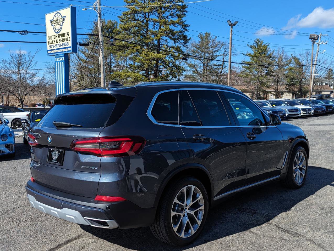 Used 2021 BMW X5 xDrive45e w/ Premium Package image 7