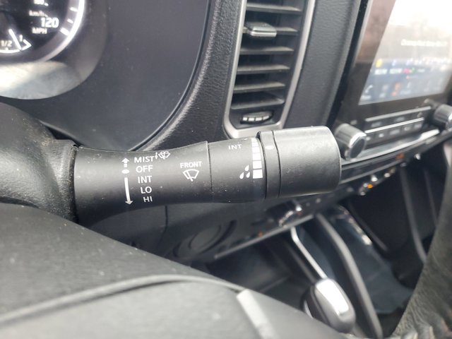 Used 2023 Nissan Frontier SV w/ SV Convenience Package image 23