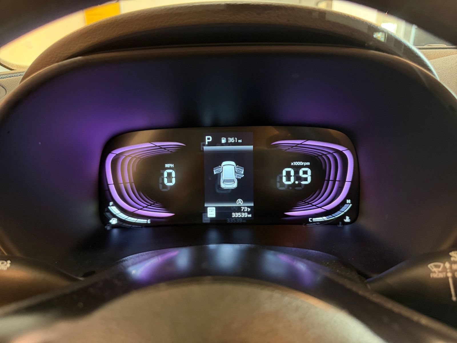Used 2025 Kia Soul LX w/ LX Technology Package FWD image 38