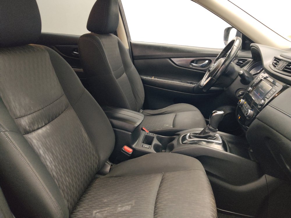 Used 2019 Nissan Rogue S w/ Special Edition Package FWD image 21