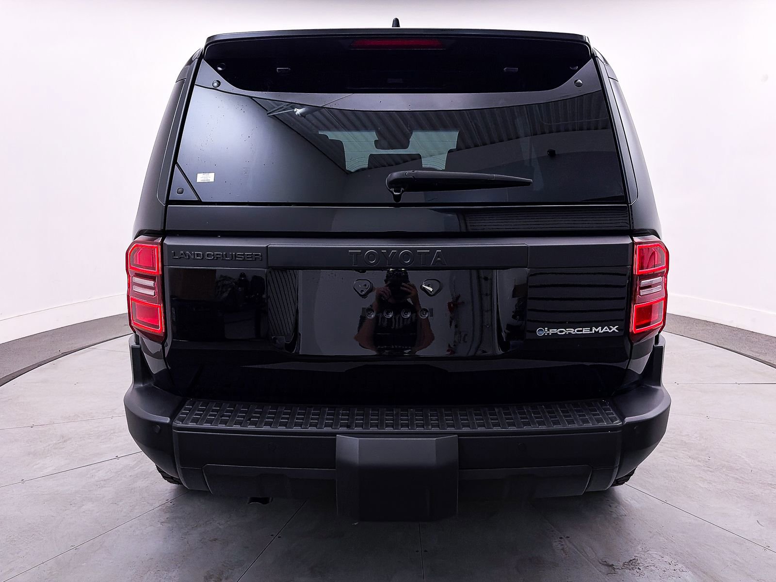 Used 2025 Toyota Land Cruiser 1958 image 14