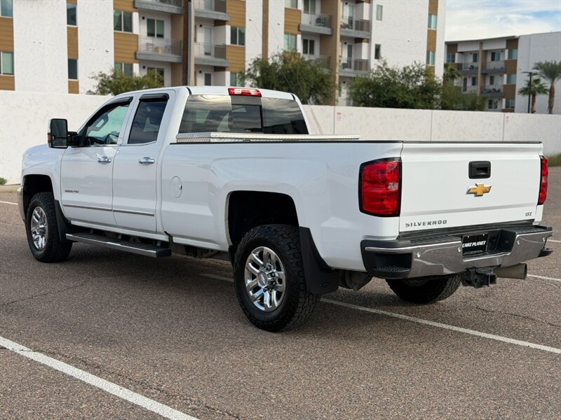 Used 2016 Chevrolet Silverado 3500 LTZ AWD/4WD image 7