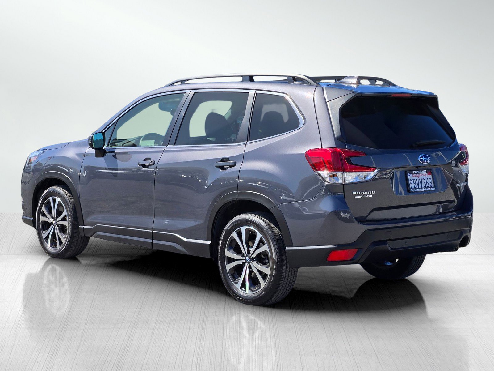 Certified 2022 Subaru Forester Limited AWD/4WD image 6