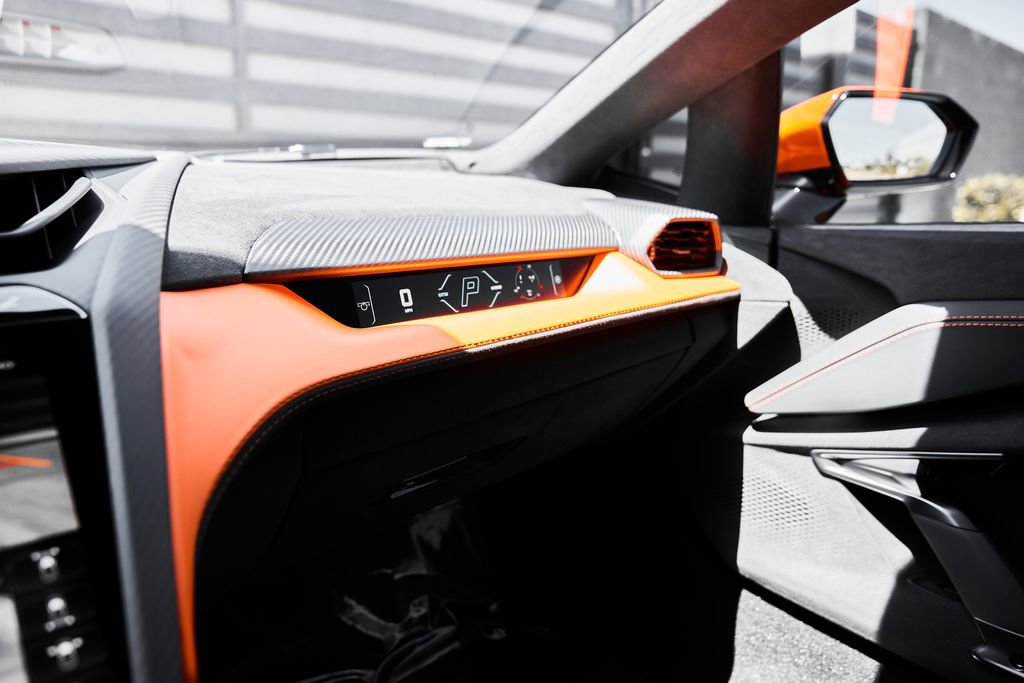 Used 2024 Lamborghini Revuelto AWD/4WD image 70