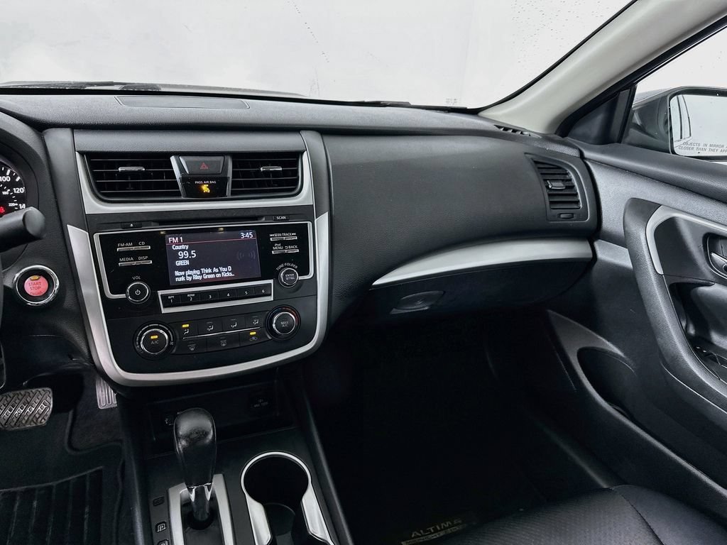 Used 2017 Nissan Altima 2.5 SR w/ Midnight Edition Package FWD image 20