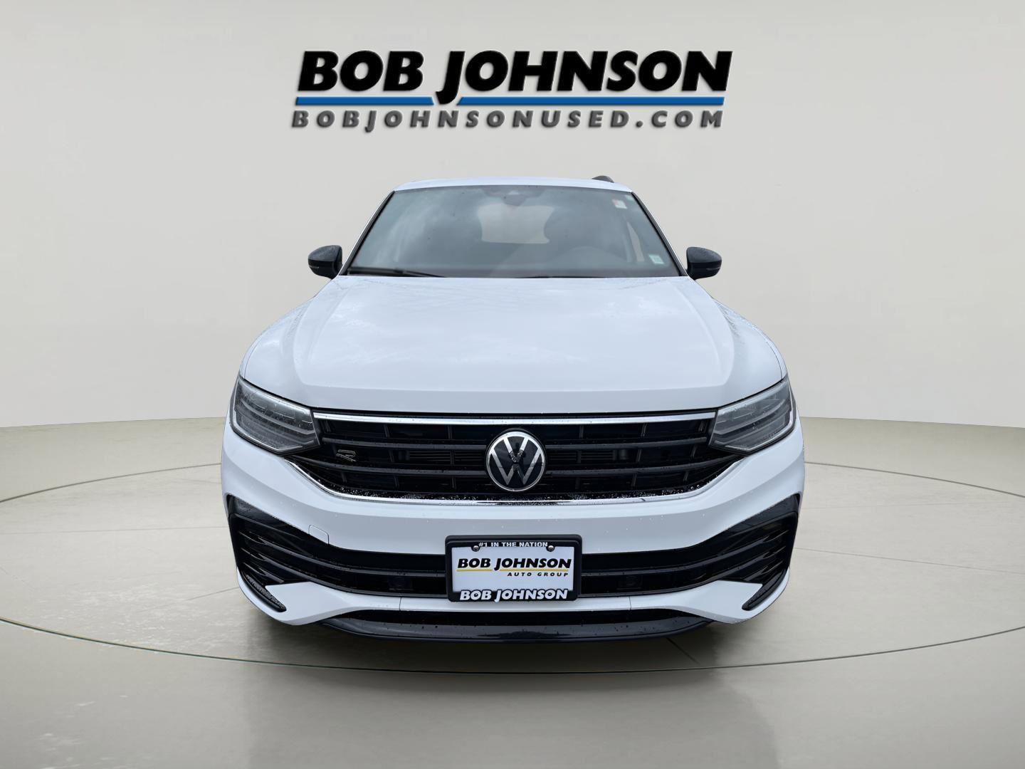 Used 2022 Volkswagen Tiguan SE R-Line image 8