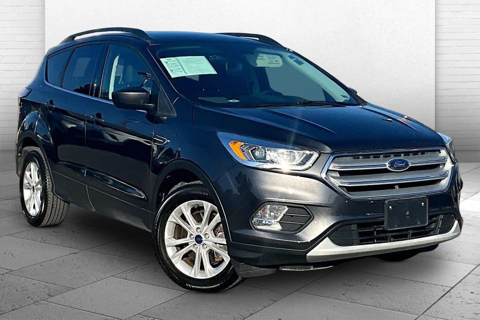 Used 2017 Ford Escape SE w/ Equipment Group 201A