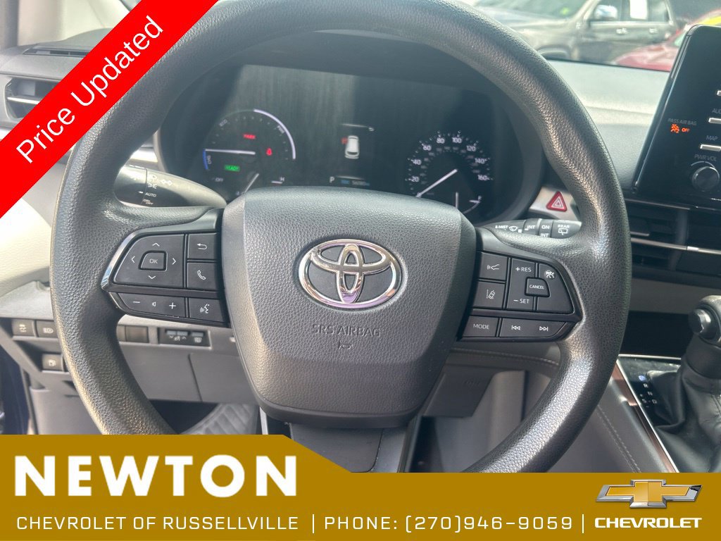Used 2022 Toyota Sienna LE FWD image 12