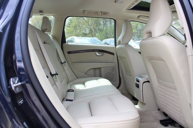 Used 2016 Volvo XC70 T5 Premier w/ Proximity Package AWD/4WD image 16