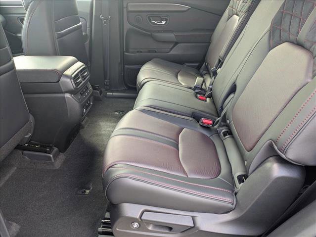 New 2026 Honda Pilot Black Edition image 16