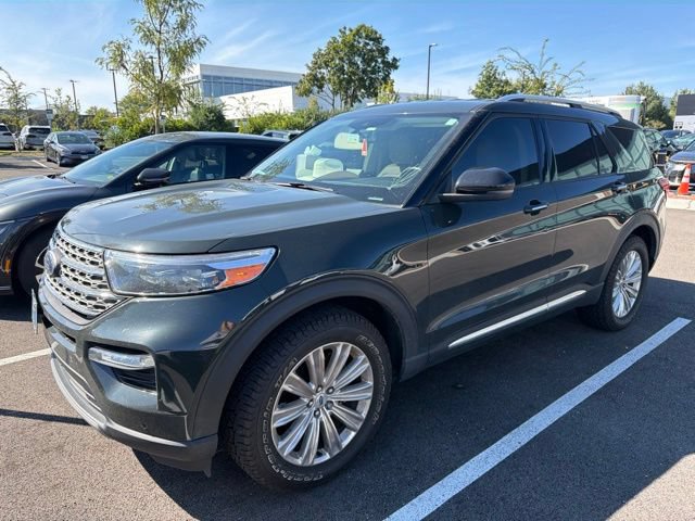 Used 2022 Ford Explorer Limited w/ Limited Technology Package AWD/4WD image 2